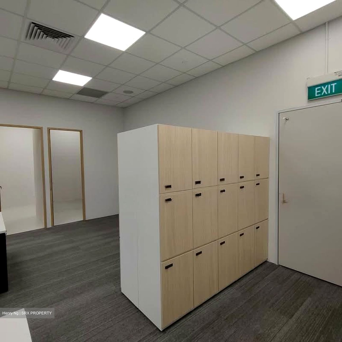 Robinson 112 (D1), Office #544511281